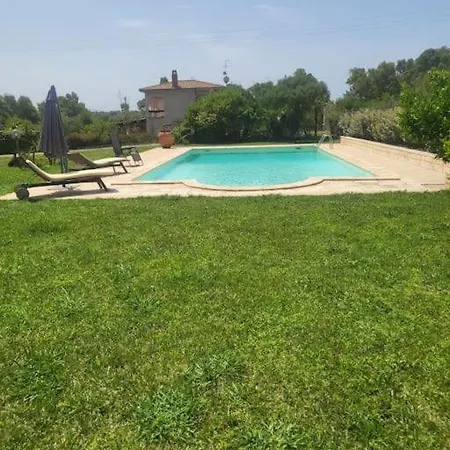 Villa Relax Tra I Mirti Casa Linari